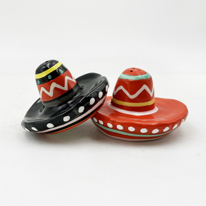 Chapeau dessiné à la main en forme de céramique Saline et poivre Shaker Pour la décoration de la maison Cadeau Taille personnalisable Couleur