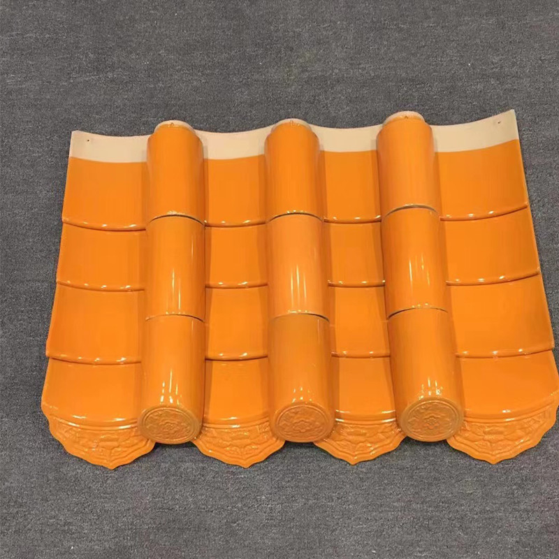 Carreaux de toit vitrés de style traditionnel chinois Corps blanc en jaune pour un projet de construction