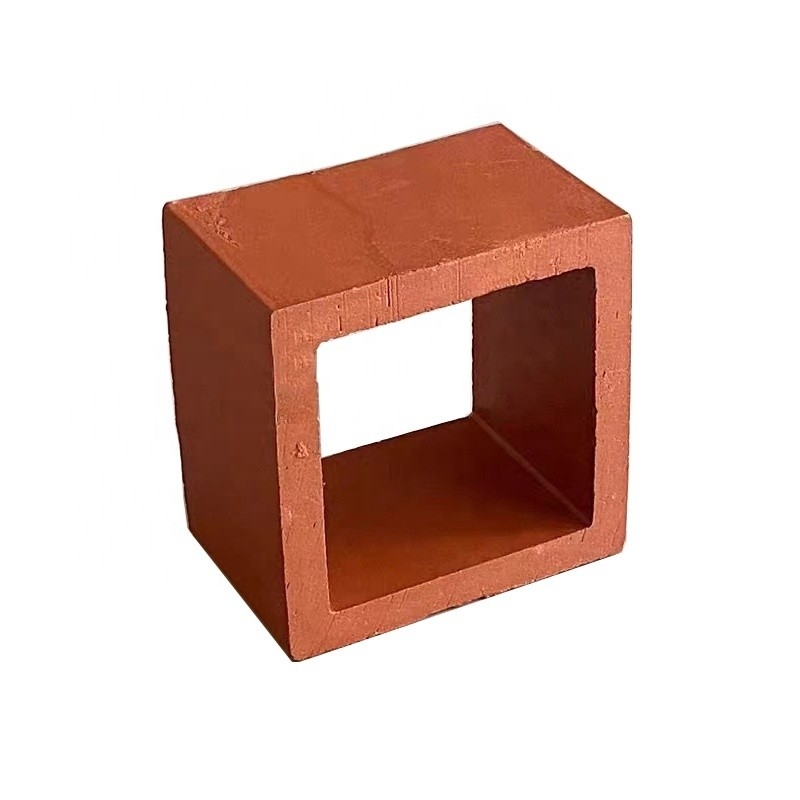Murs en terre cuite Blocs de brise Isolation thermique 800 degrés Centigrade Briques rouges Matériau de décoration de bâtiment scolaire