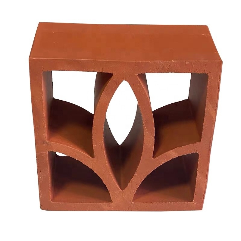 7% d'absorption panneau de façade en terre cuite carreaux de chemin de brise dans le design classique pour la décoration de jardin en briques décoratives