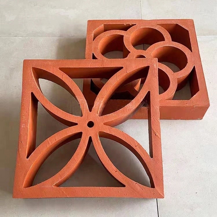 Isolement thermique de 800 ° C Feu rouge Briques de placage en argile pour la conception de murs extérieurs classiques Style de conception classique