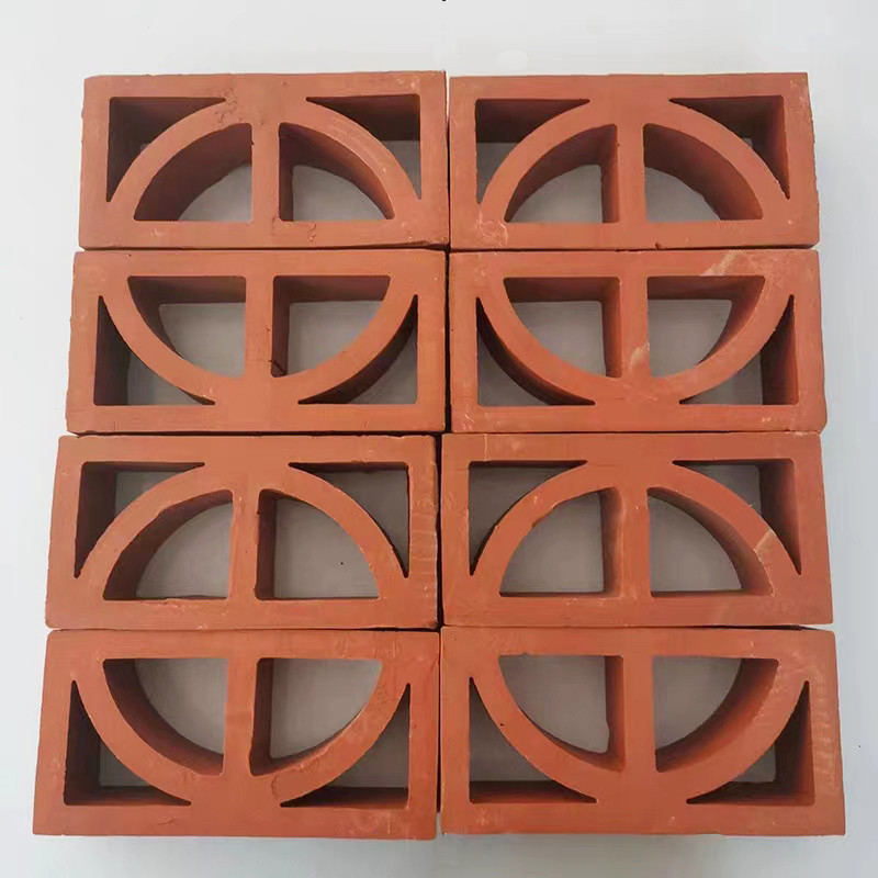 Taille commune 240*120*60mm Briques artisanales en argile de feu Carreaux de ventilation Isolation thermique jusqu'à 800°C pour façade de panneaux de jardin