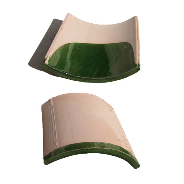 Carreaux de toit de style asiatique vert foncé parfait pour les matériaux de construction anciens dans les bâtiments de jardin