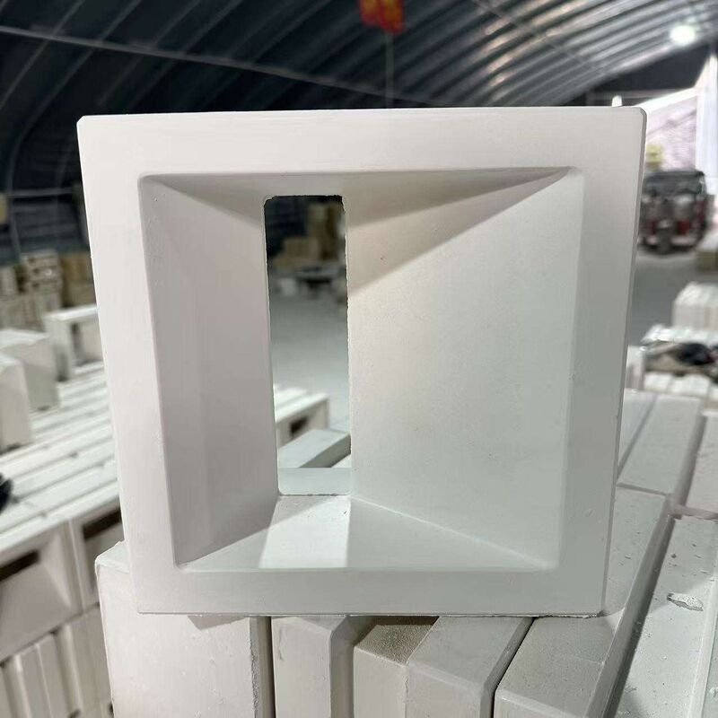 Murs creux en béton intérieur et extérieur Décoration de clôture Ciment Bloc de brise minimaliste Bloc d'écran en béton