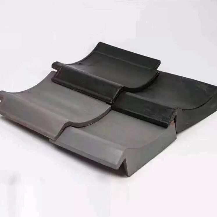 Tuiles de toit japonaises minimalistes en céramique plate Kawara, noires mates, imbriquées, pour maisons à ossature bois